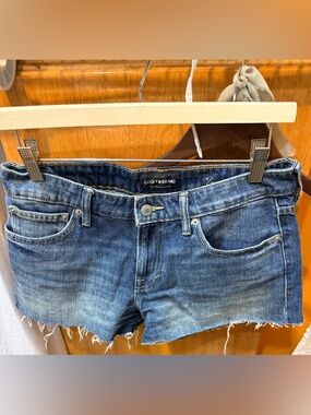 Lucky Brand Low rise Distressed Denim Cutoff Shorts - Blue